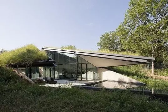 Fully Recessed Underground home