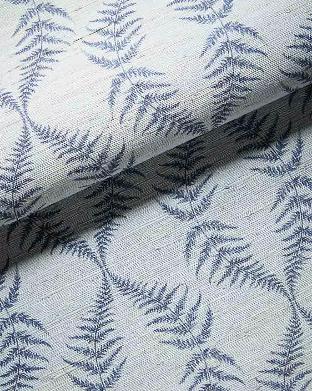 Patterned grasscloth wallpaper