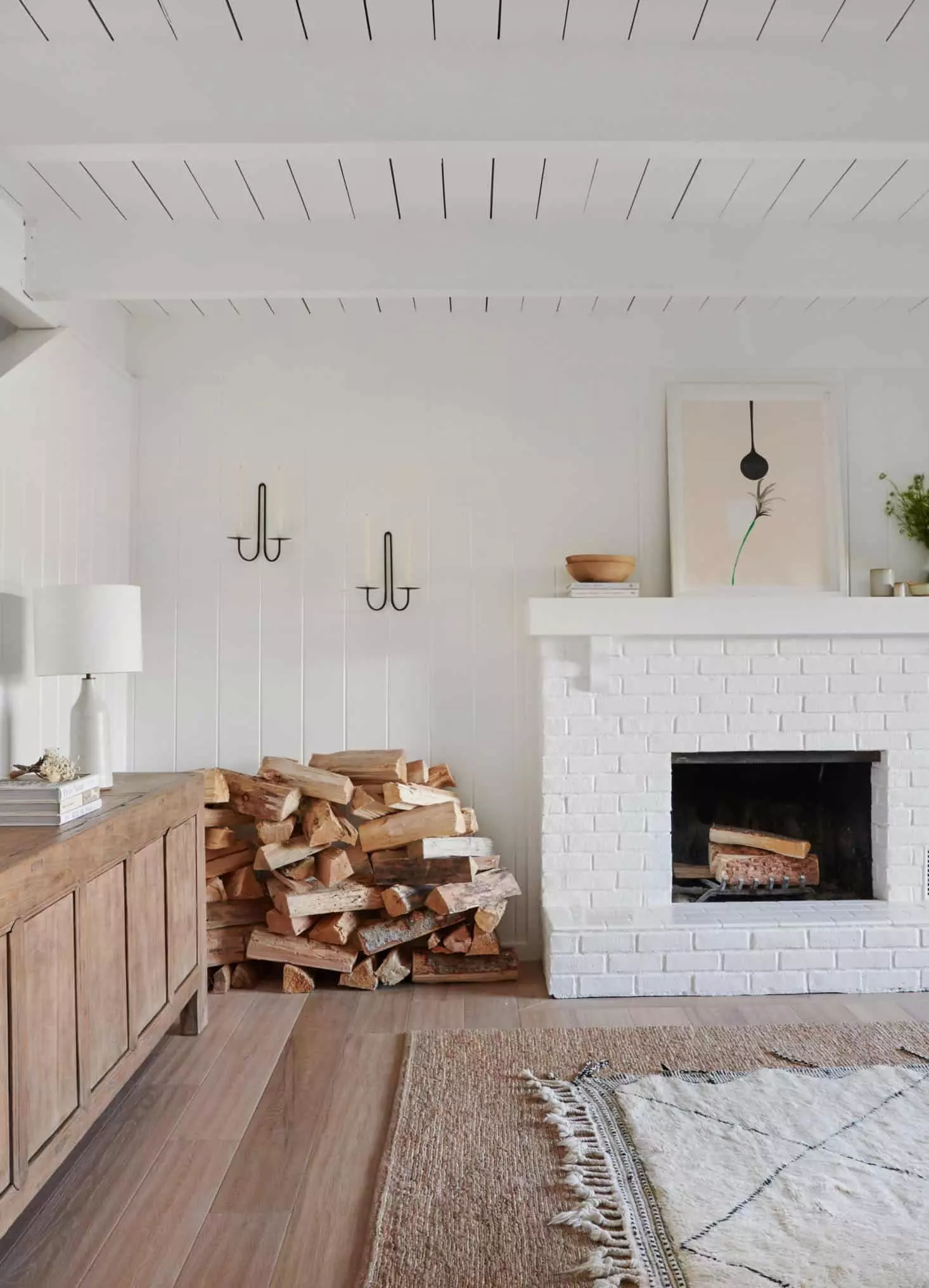 design by jenni kayne | photos by tessa neustadt | via remodelista