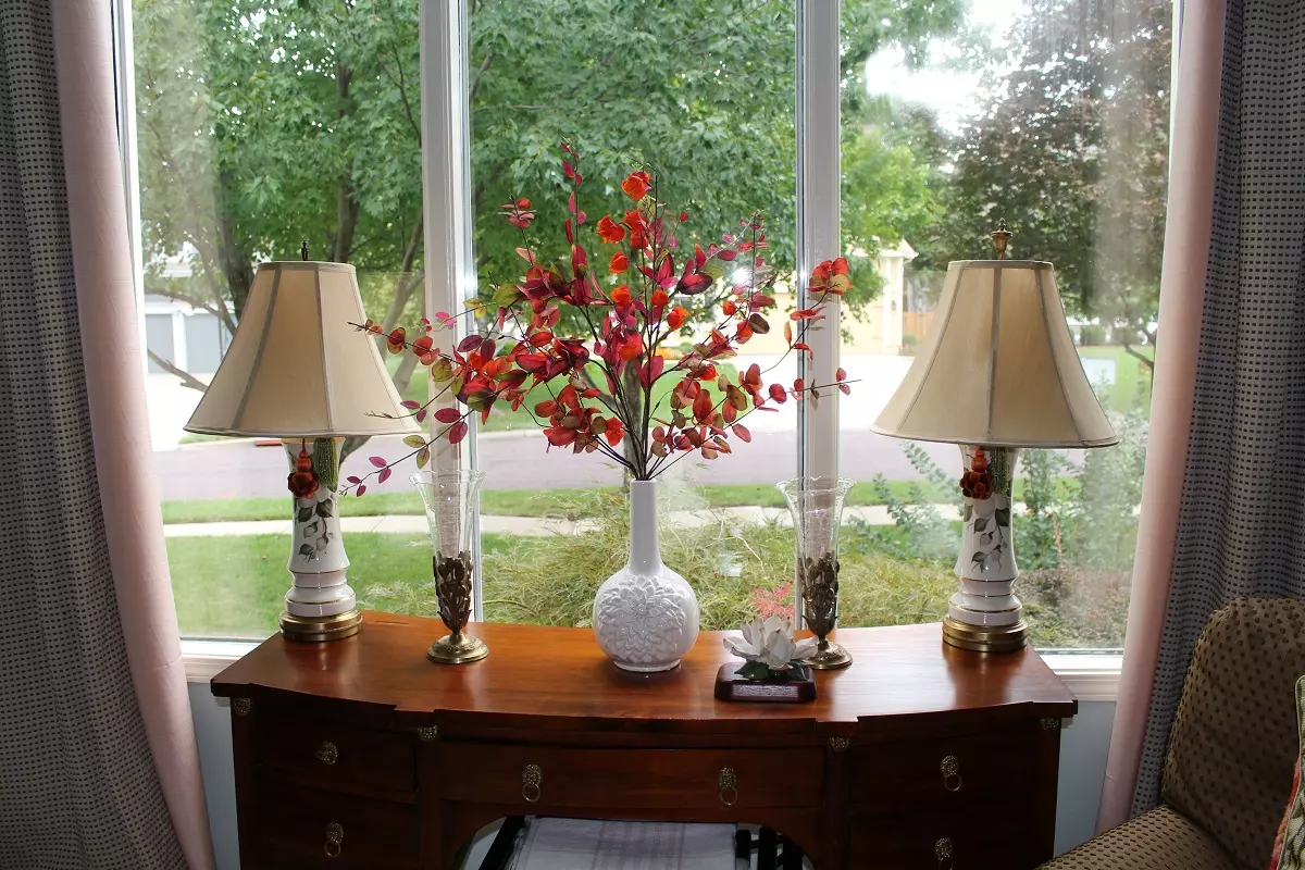 Living Room Before Chinoiserie Updates