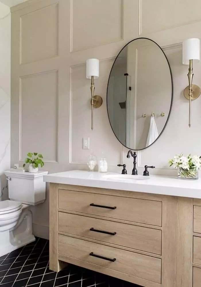 Bathroom walls painted Accessible Beige