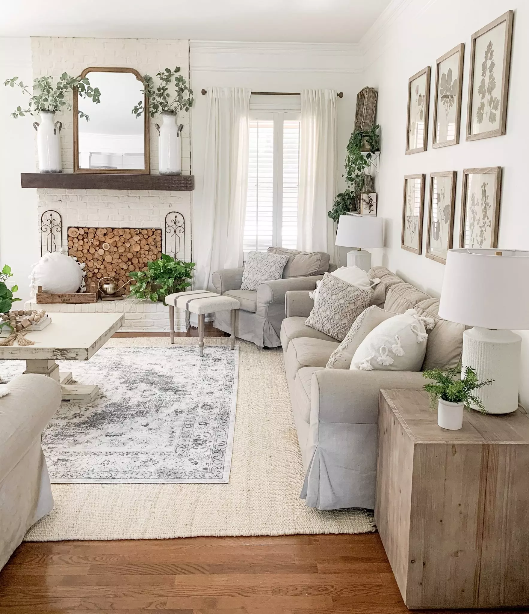 Living room with Alabaster walls