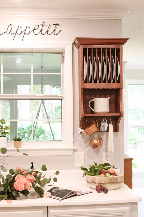 Decorating your kitchen with copper