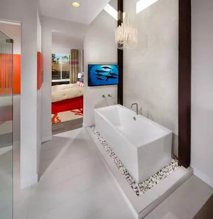 Bright white modern bathroom