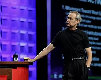 Keller Williams co-founder Gary Keller speaking at an event in 2012