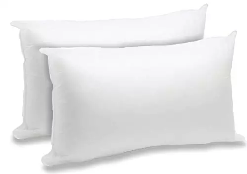 Pillow arrangement options on a king bed