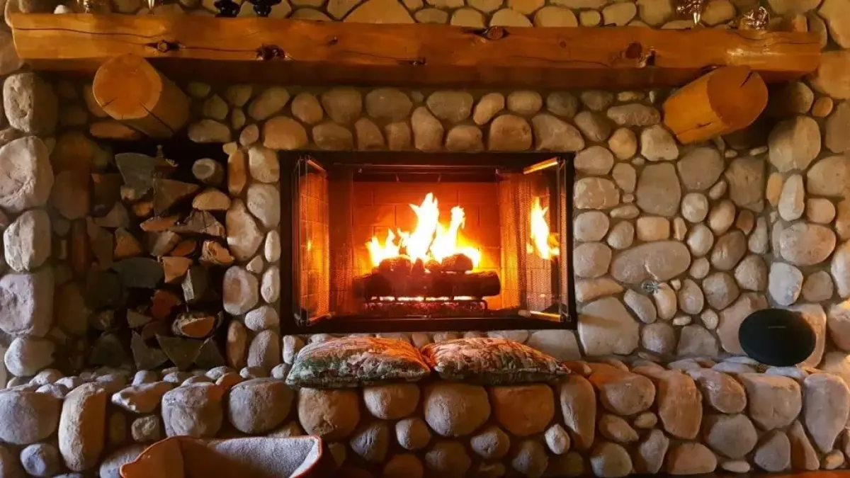 Feng Shui Fireplace Décor