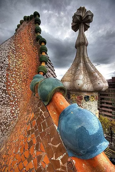 AD Classics: Casa Batlló