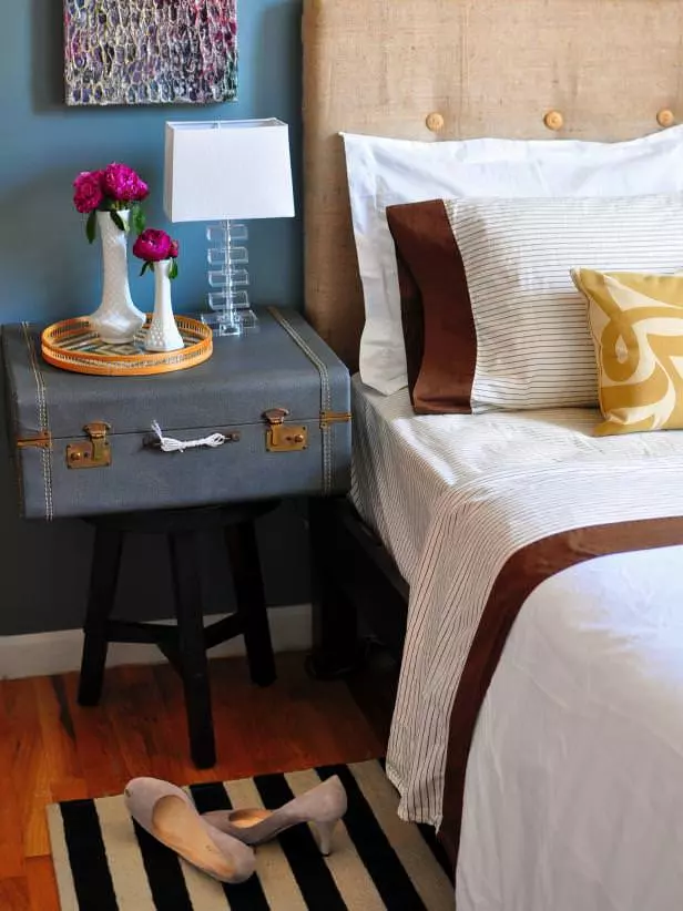 Tutorial: Upholstered Bed Frame