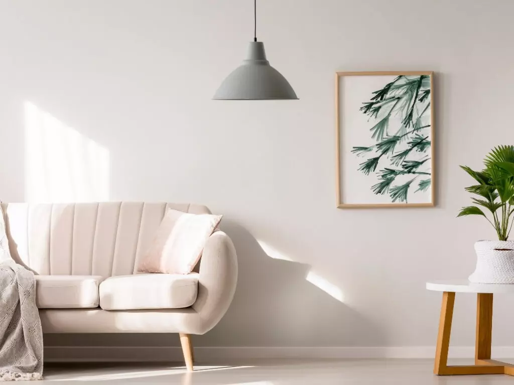 Minimalist Interior Design: An Easy Guide for Creating Beautiful, Minimal Spaces