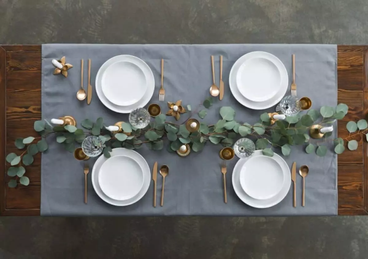 Overhead shot of a beautiful table.