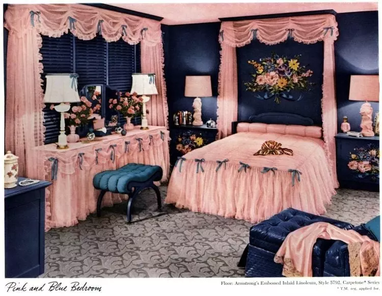 Vintage bedroom redecorating from the 1940s Before