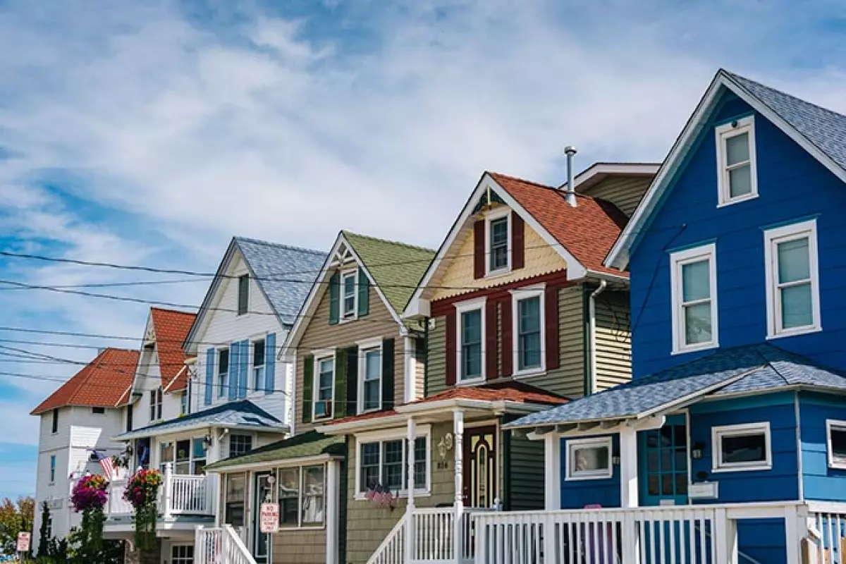 Houses on Bay Avenue in Somers Point NJ