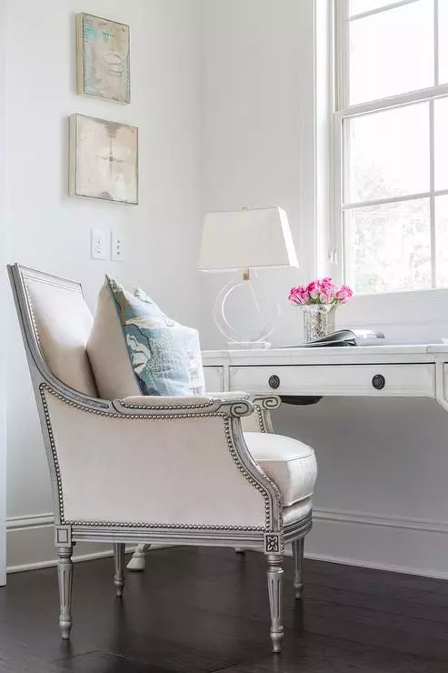 Bergère Chairs Girls' Bedroom