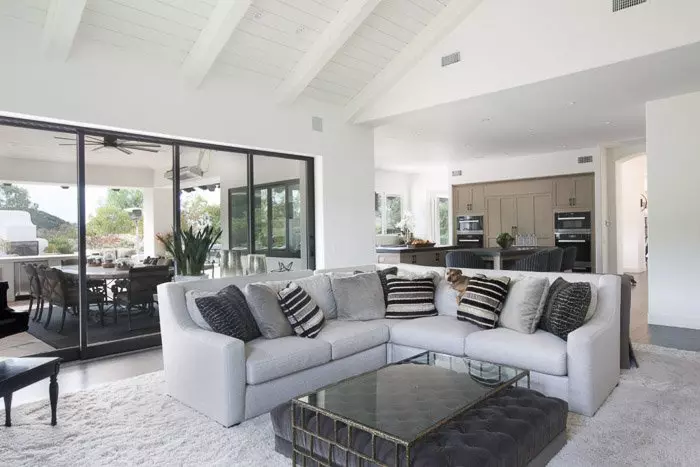 HDR real estate photography of a living room interior