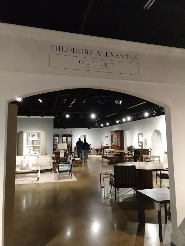 Furnitureland South Outlet