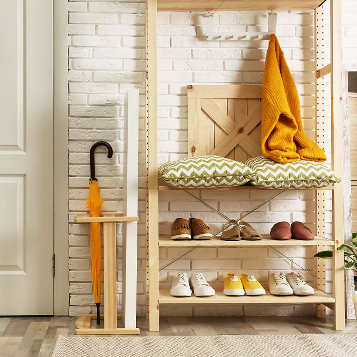 Soft colours and open shelves make for a breezy entryway design