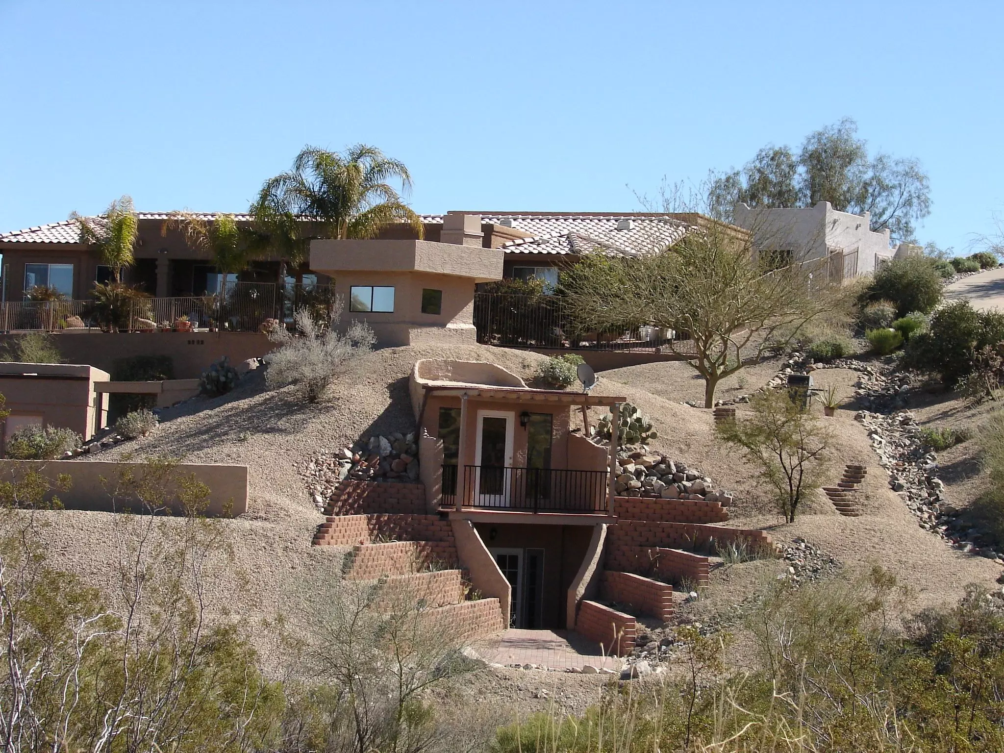 Building a Berm Home