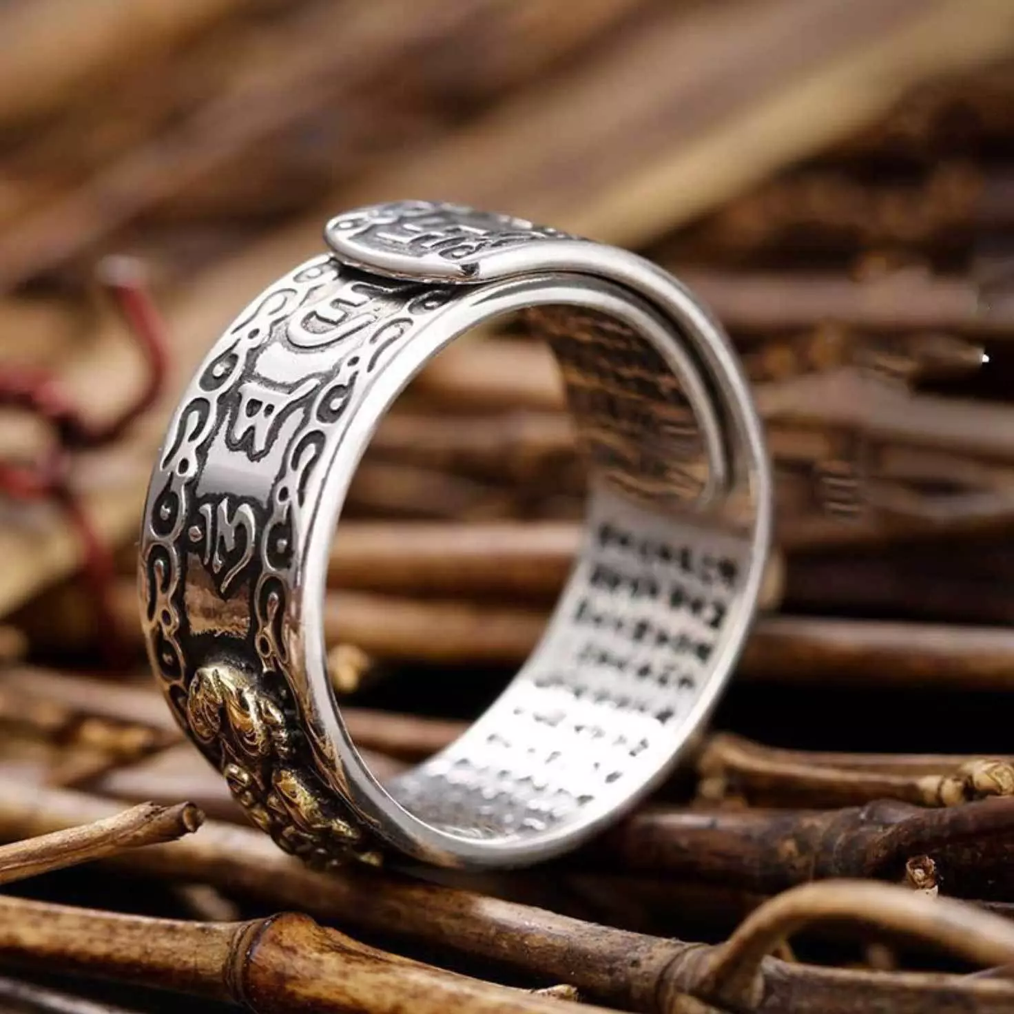 Mantra Engraved Pixiu Feng Shui Ring