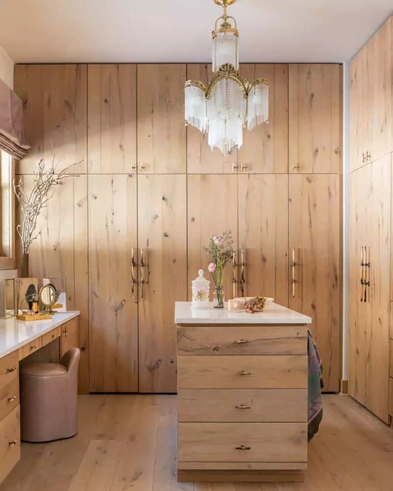 modern rustic bathroom