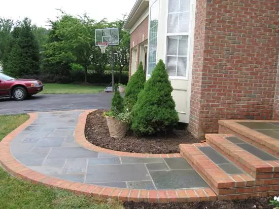 Traditional House Entrance Design