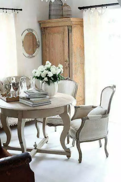 Louis Chairs in French Country Dining Room via @decoratinglife.ca