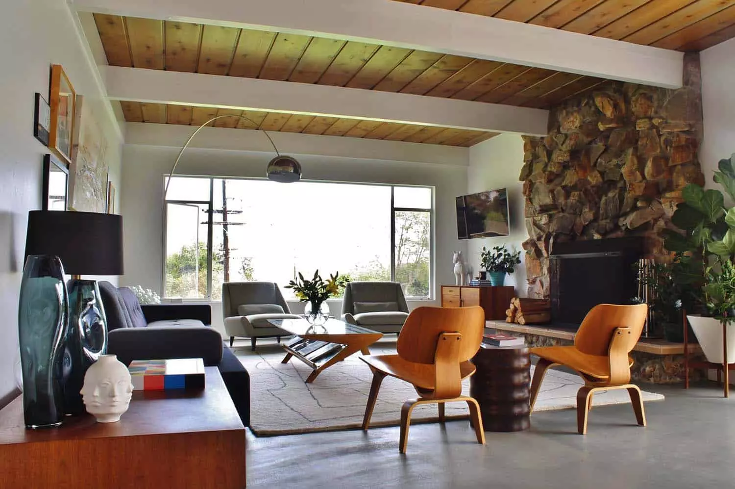 38 Absolutely gorgeous mid-century modern living room ideas