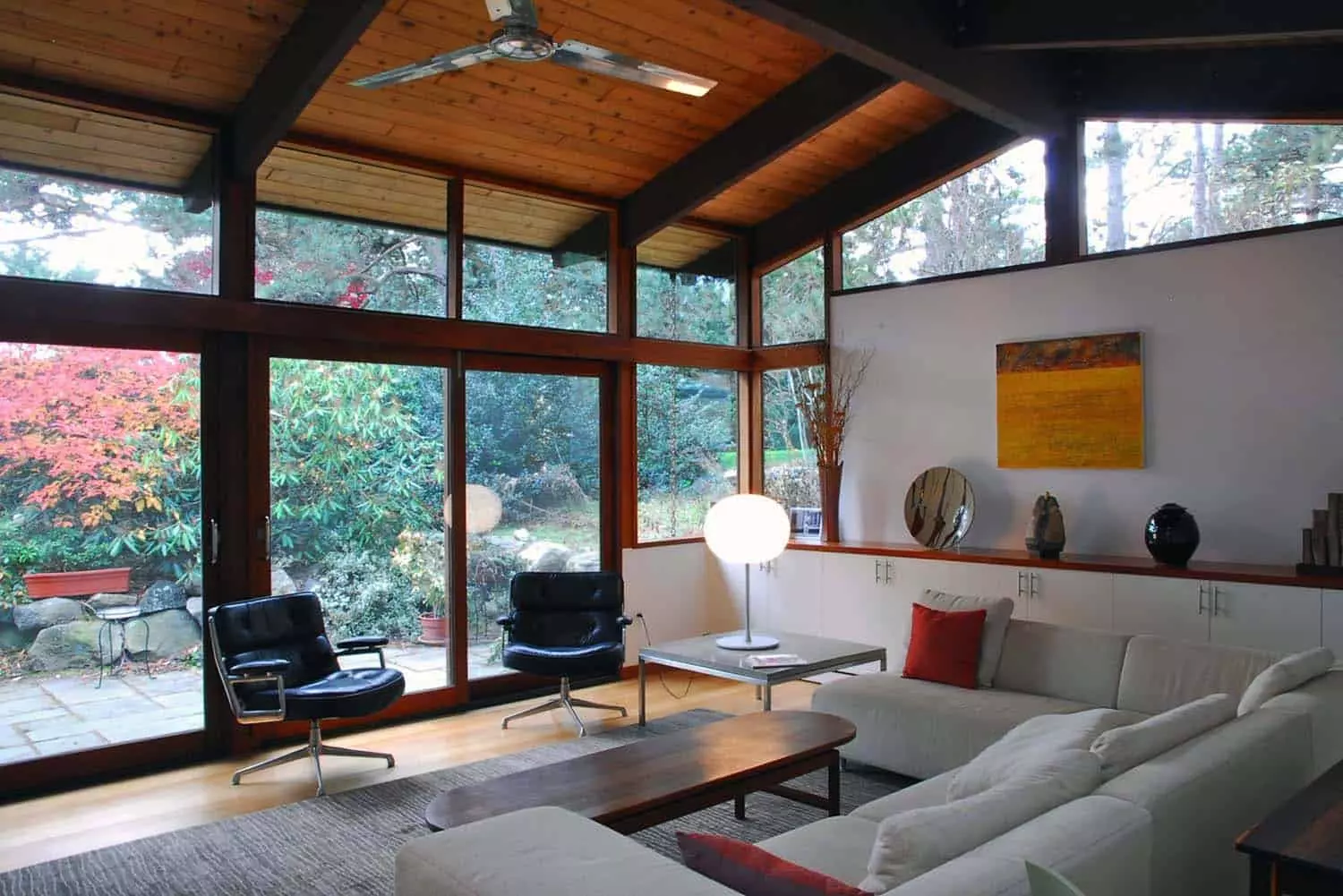 38 Absolutely gorgeous mid-century modern living room ideas