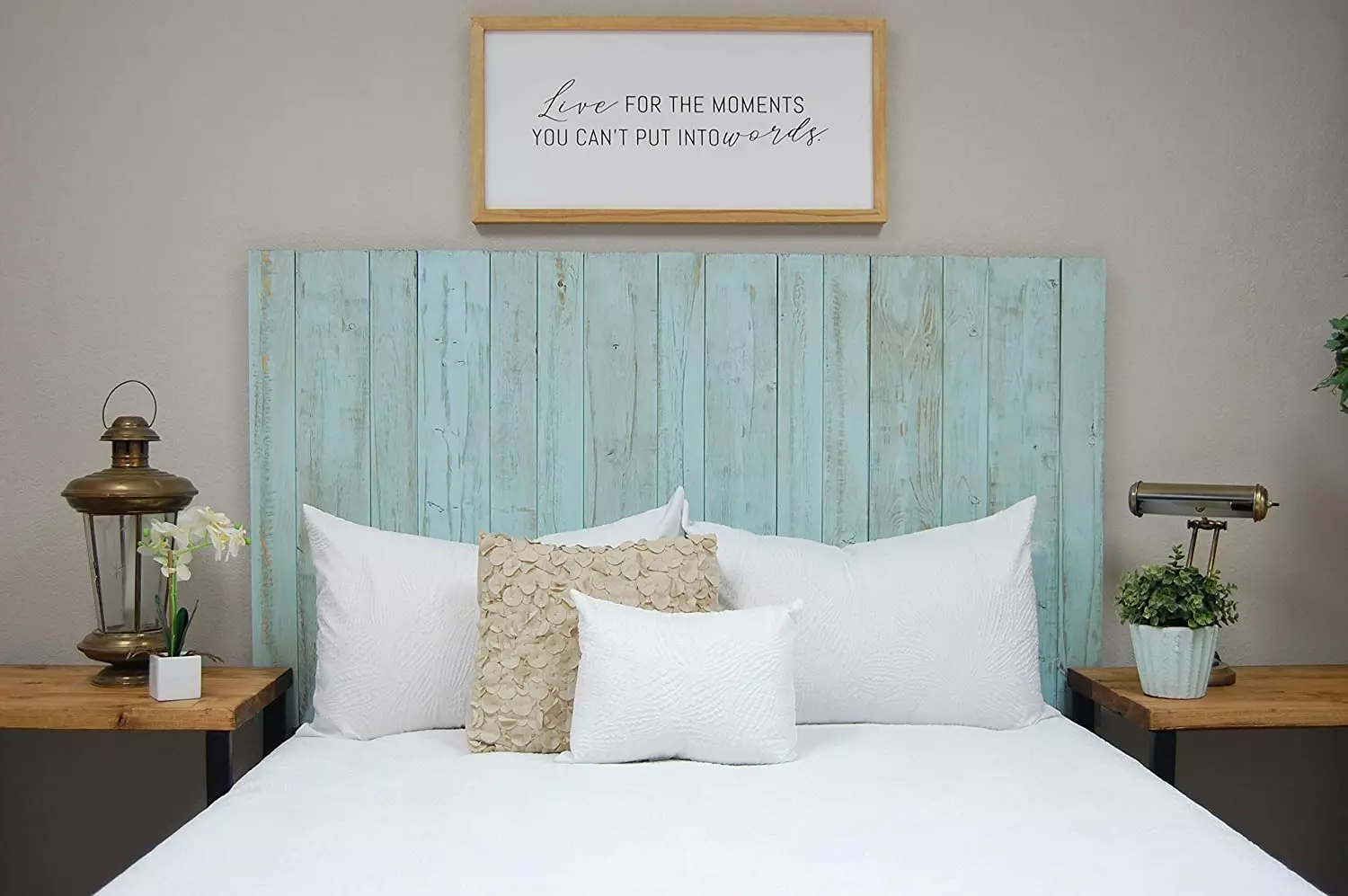 turquiose-wood-headboard