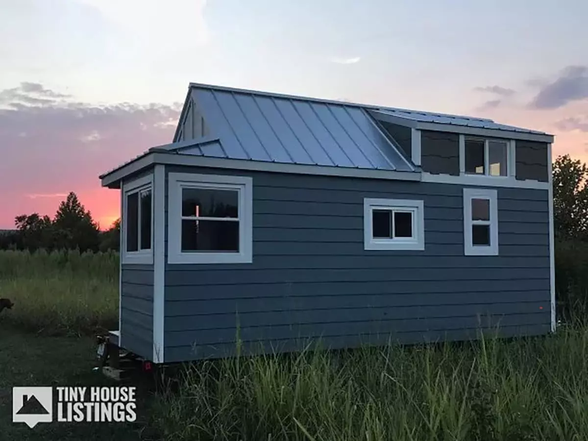 40' Container home, Empty Nester with loft added