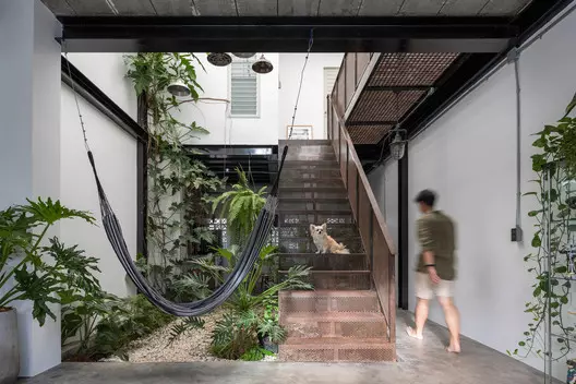 Interior Green Courtyard. Image © Alejandro Gómez Vives