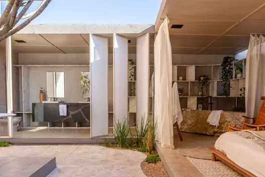 4 Homes in Brazil that Encourage Indoor-Outdoor Living - Image 10 of 14