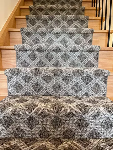 Linear-Striped-Carpet-Runner