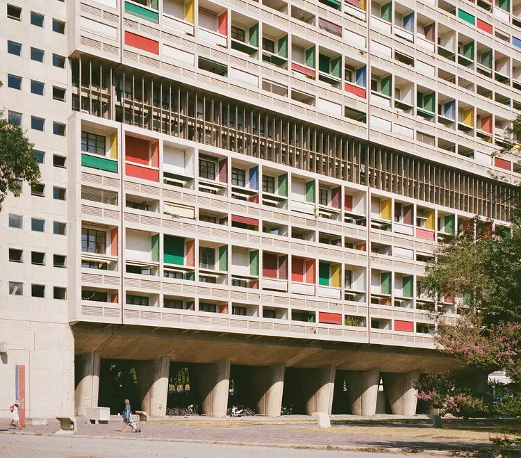 Architecture Classics: Unite d' Habitation / Le Corbusier - Exterior Photography, Windows, Facade