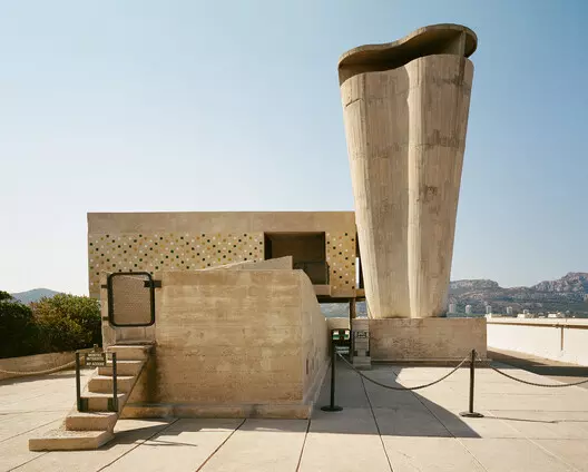 Architecture Classics: Unite d' Habitation / Le Corbusier - Exterior Photography