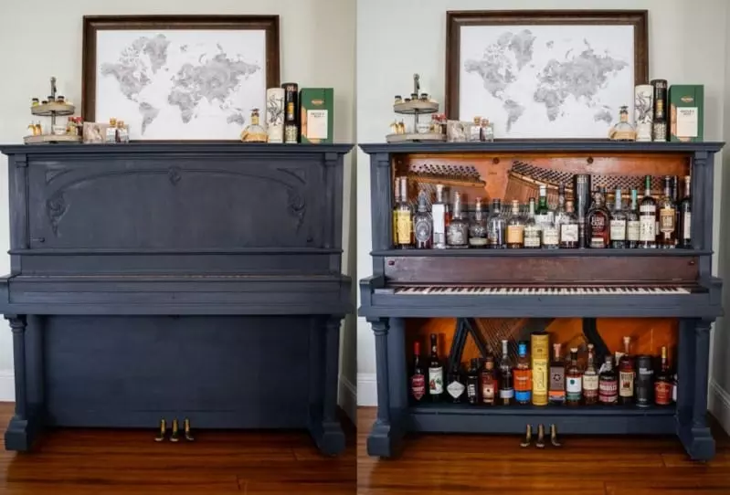 Old Piano Bar - Image by Lifeonbeacon.com