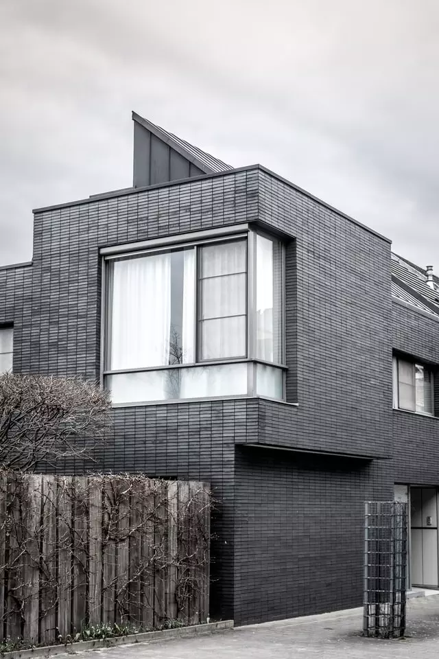 modern-house-timber-lined-roof