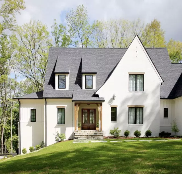 White exterior | paint colors | White House