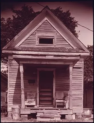 Shotgun houses in Louisville, Kentucky. In cities, shotgun houses were built close together for a variety of reasons.