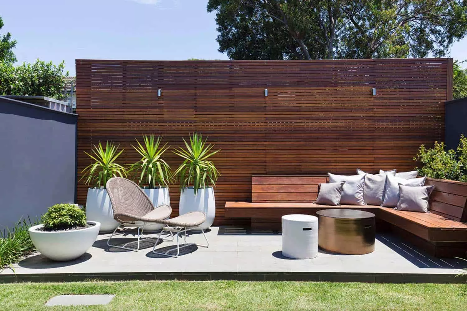 35 Brilliant and inspiring patio ideas for outdoor living and entertaining