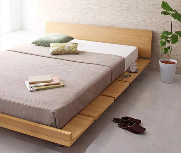 Minimalist Steel Japanese Bed Frame