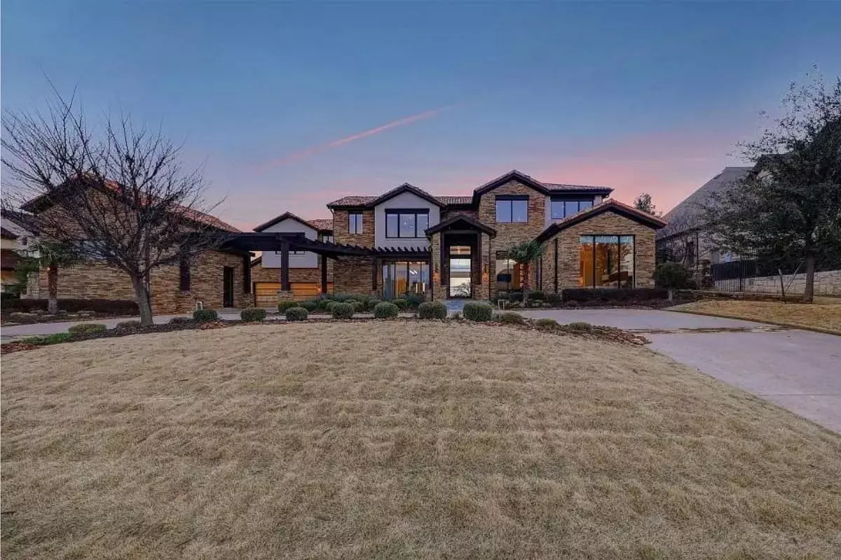 Mahomes' Westlake Mansion