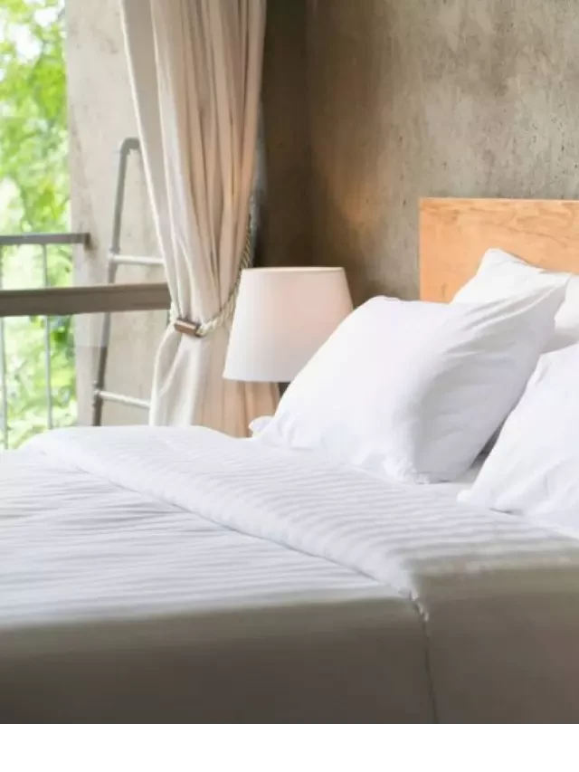   How Many Pillows Should You Have on a King Size Bed?