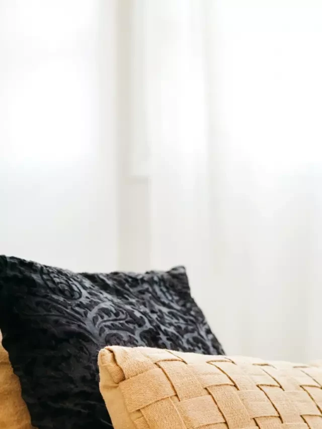   The Ultimate Guide to Throw Pillows: Elevate Your Home's Aesthetics