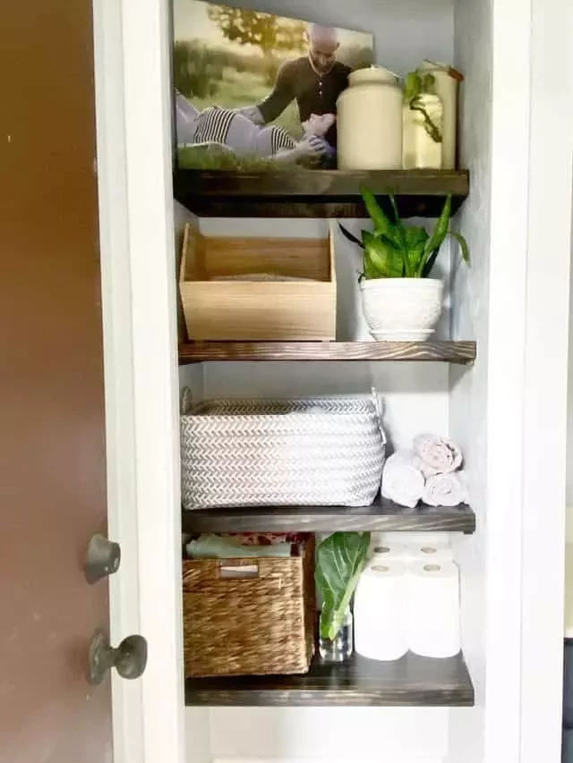   8 Techniques to Optimize Your Bathroom Closet for Towel Storage